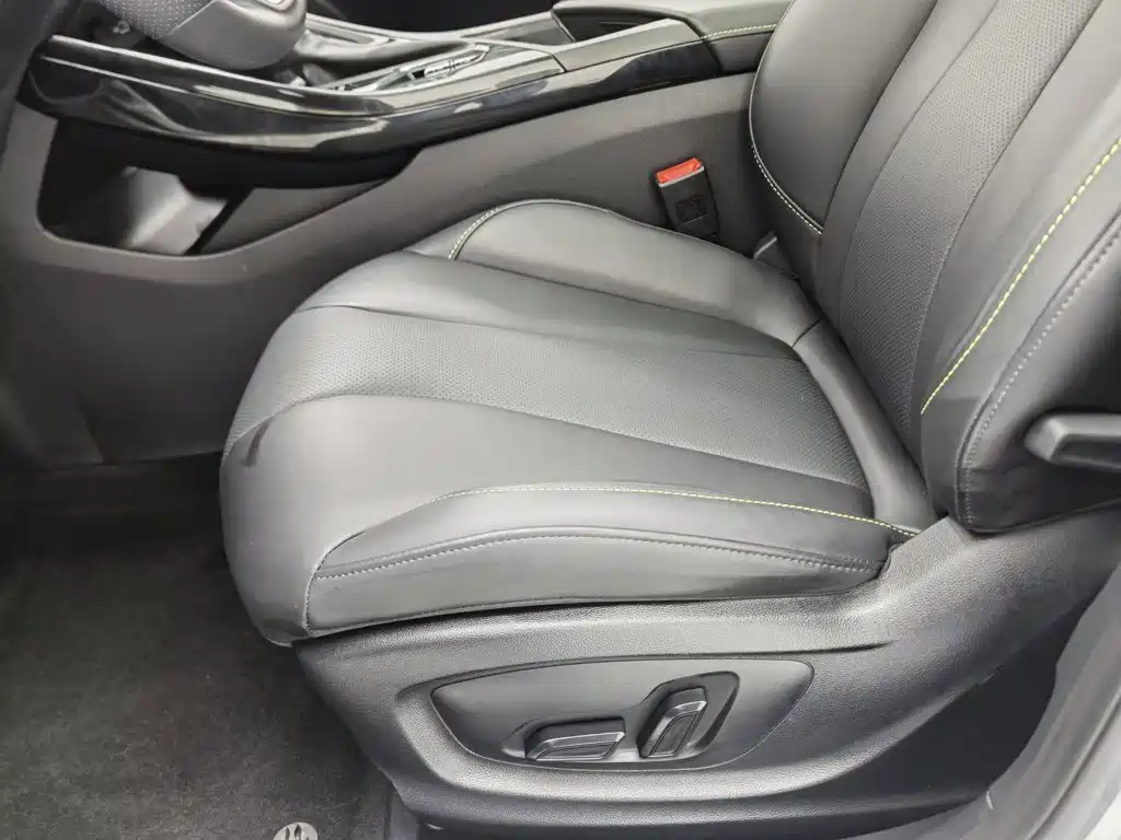 Roewe i5 — миниатюра 20