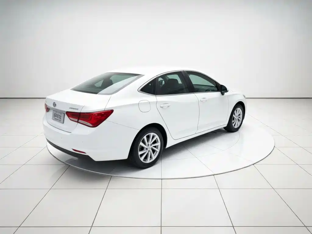 Buick Verano — миниатюра 6