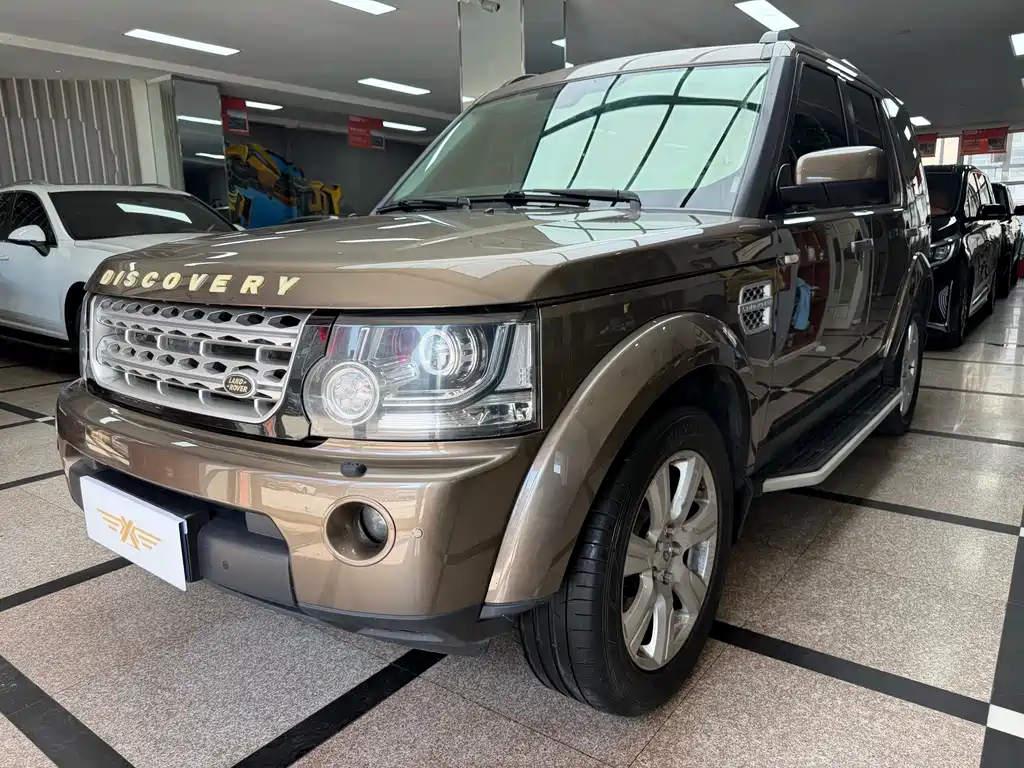 Land Rover Discovery 2013