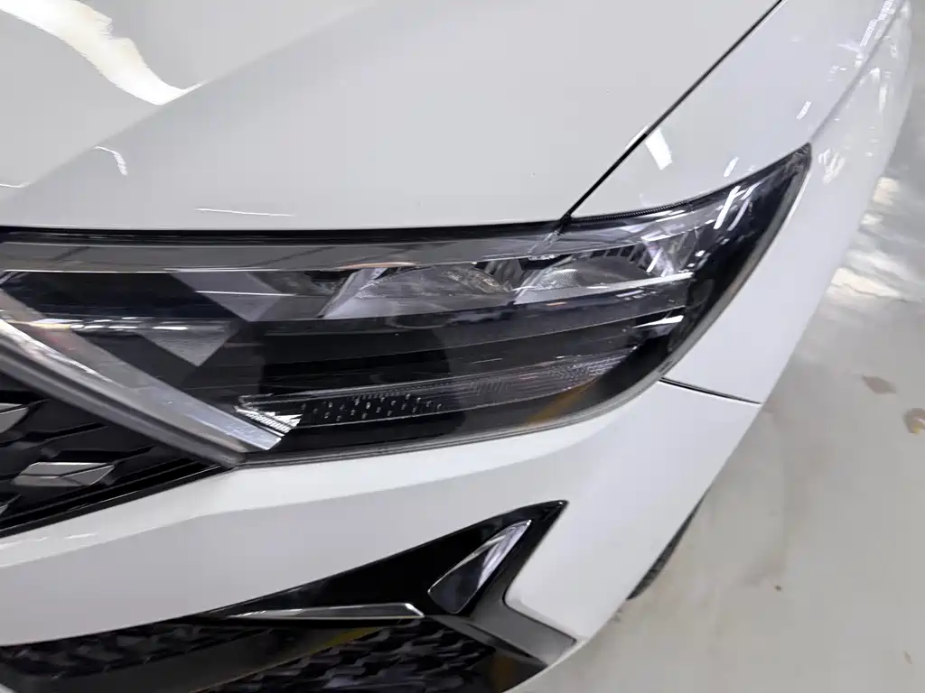Jetta VS5 — миниатюра 4