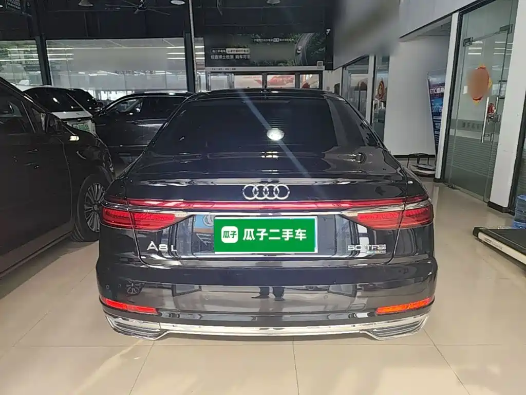 Audi A8 — миниатюра 6