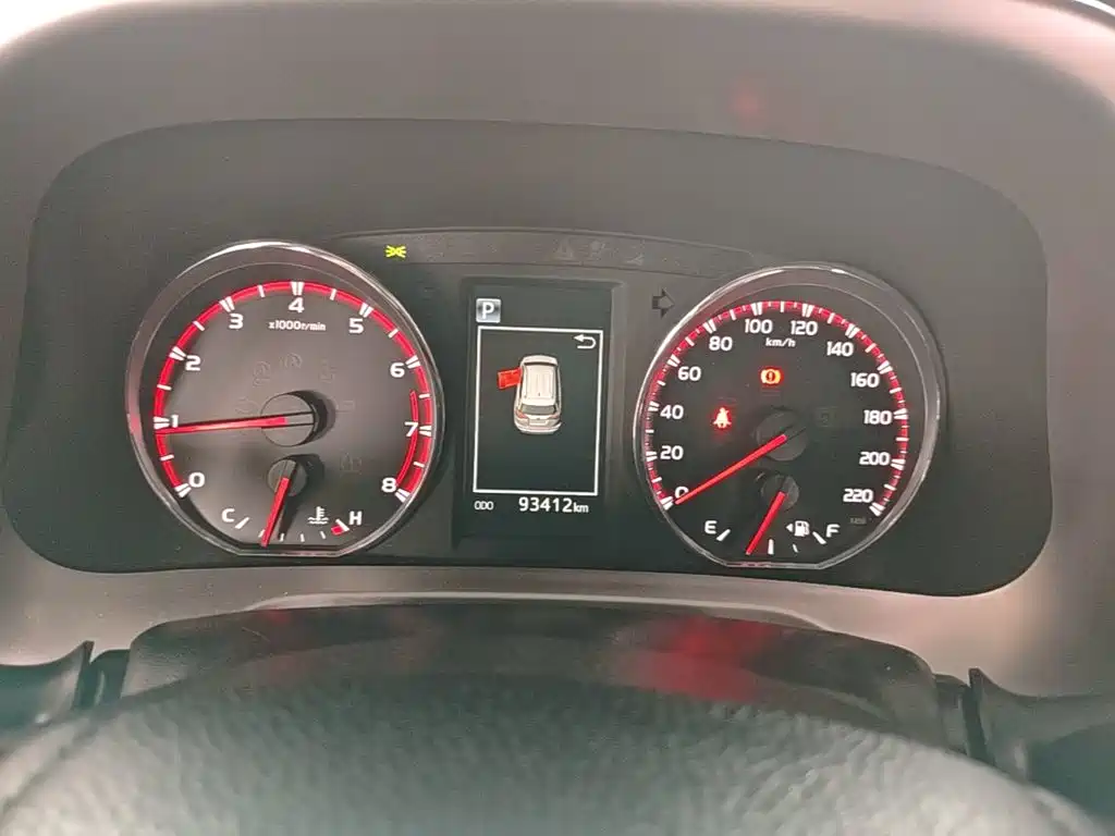Toyota RAV4 — миниатюра 12