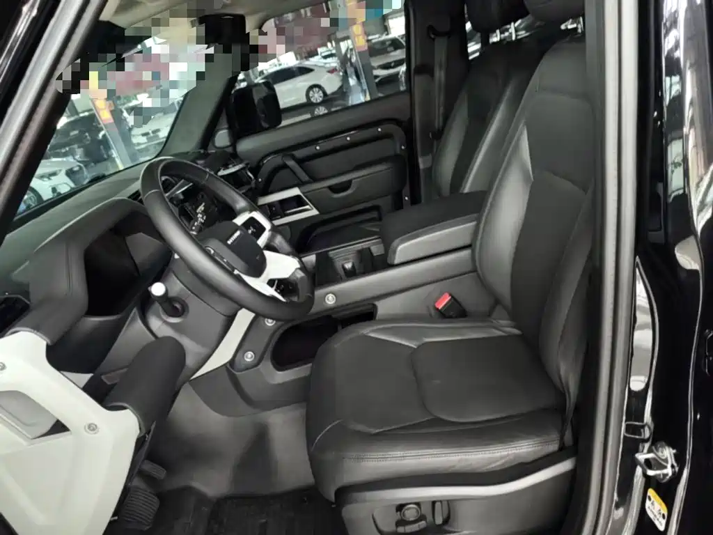 Land Rover Defender — миниатюра 15