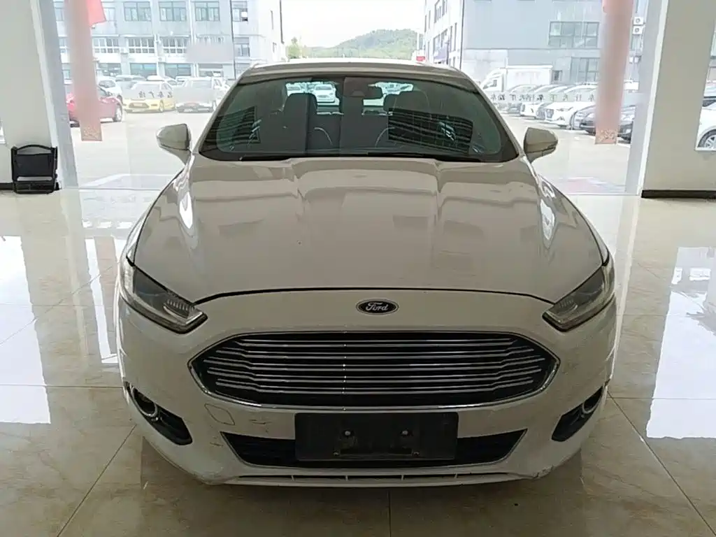 Ford Mondeo — миниатюра 3