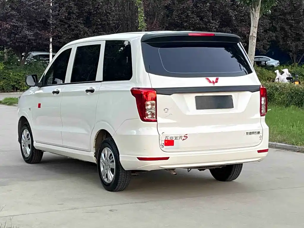 Wuling Hongguang — миниатюра 15