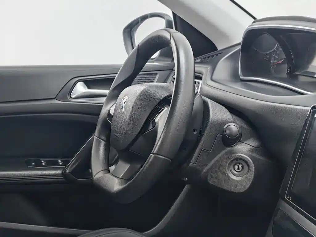 Peugeot 308 — миниатюра 22