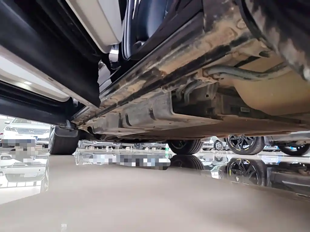 BYD PLUS New Energy — миниатюра 22