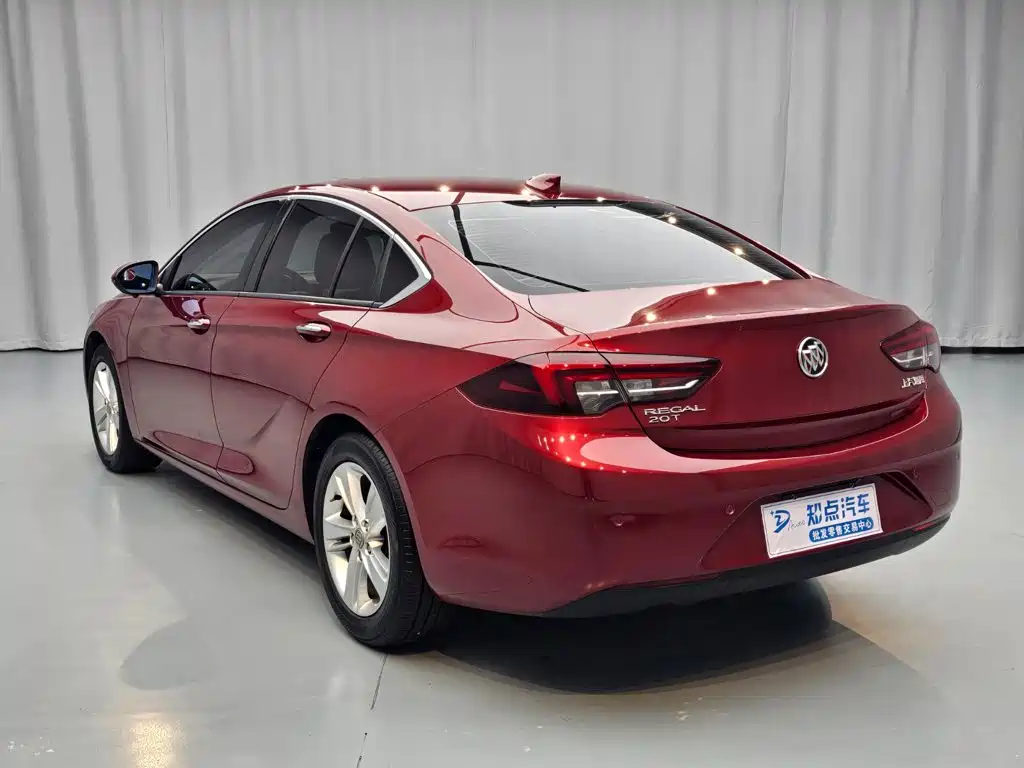 Buick Regal — миниатюра 4