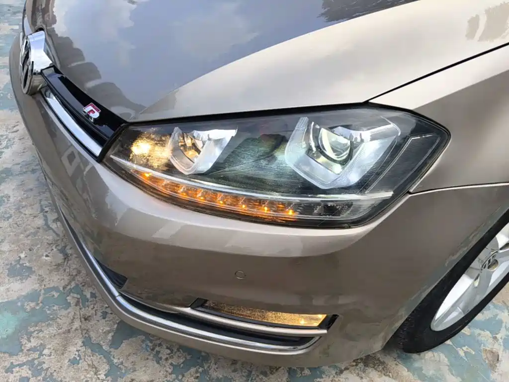 Volkswagen Golf — миниатюра 24