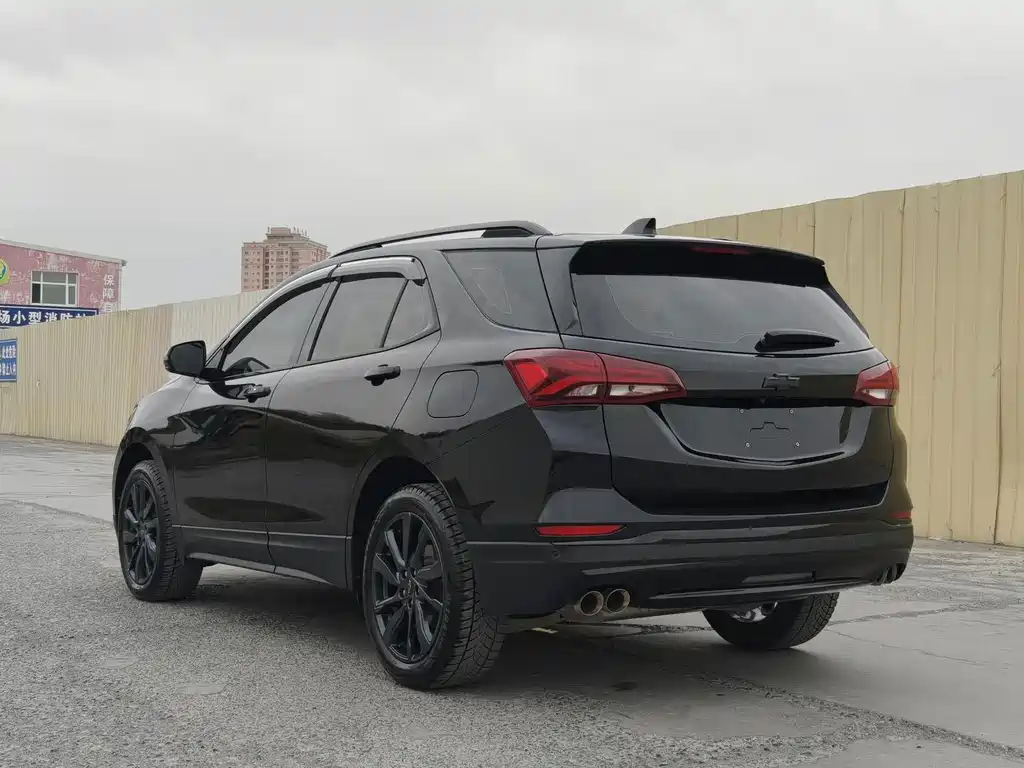 Chevrolet Equinox — миниатюра 9