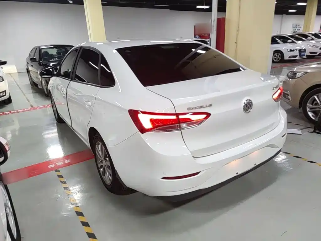 Buick Excelle — миниатюра 5