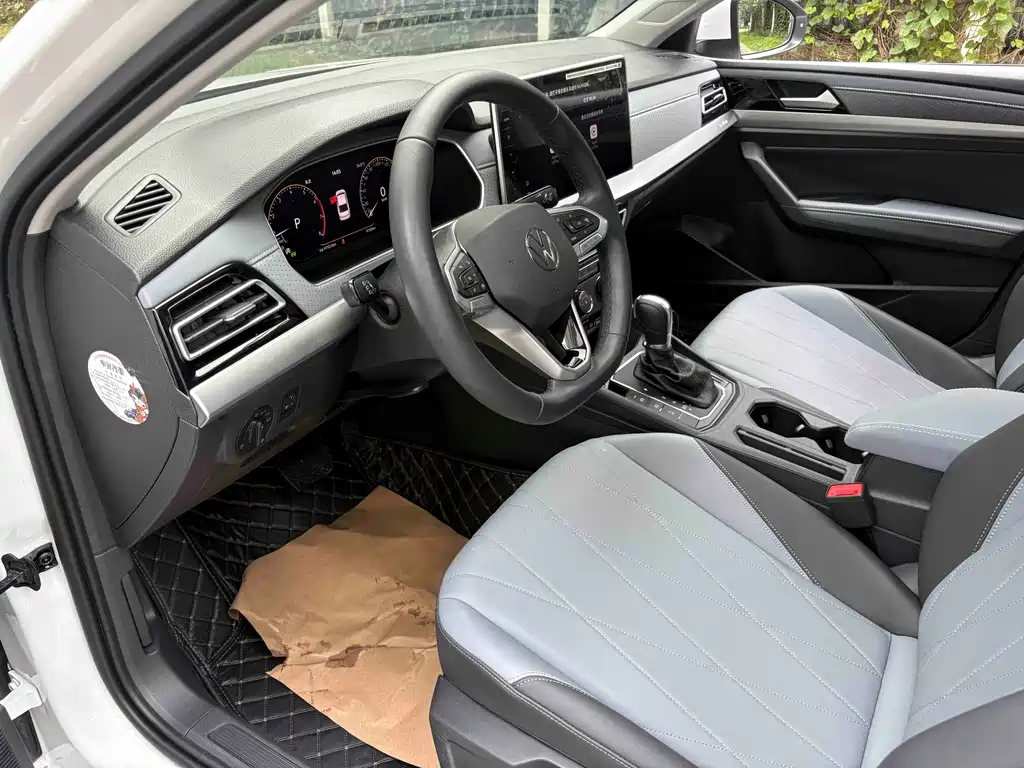 Volkswagen Lavida — миниатюра 5
