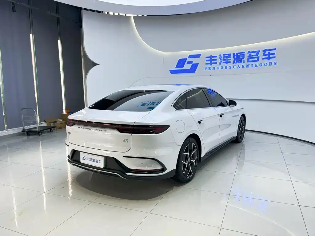 BYD Han — миниатюра 4