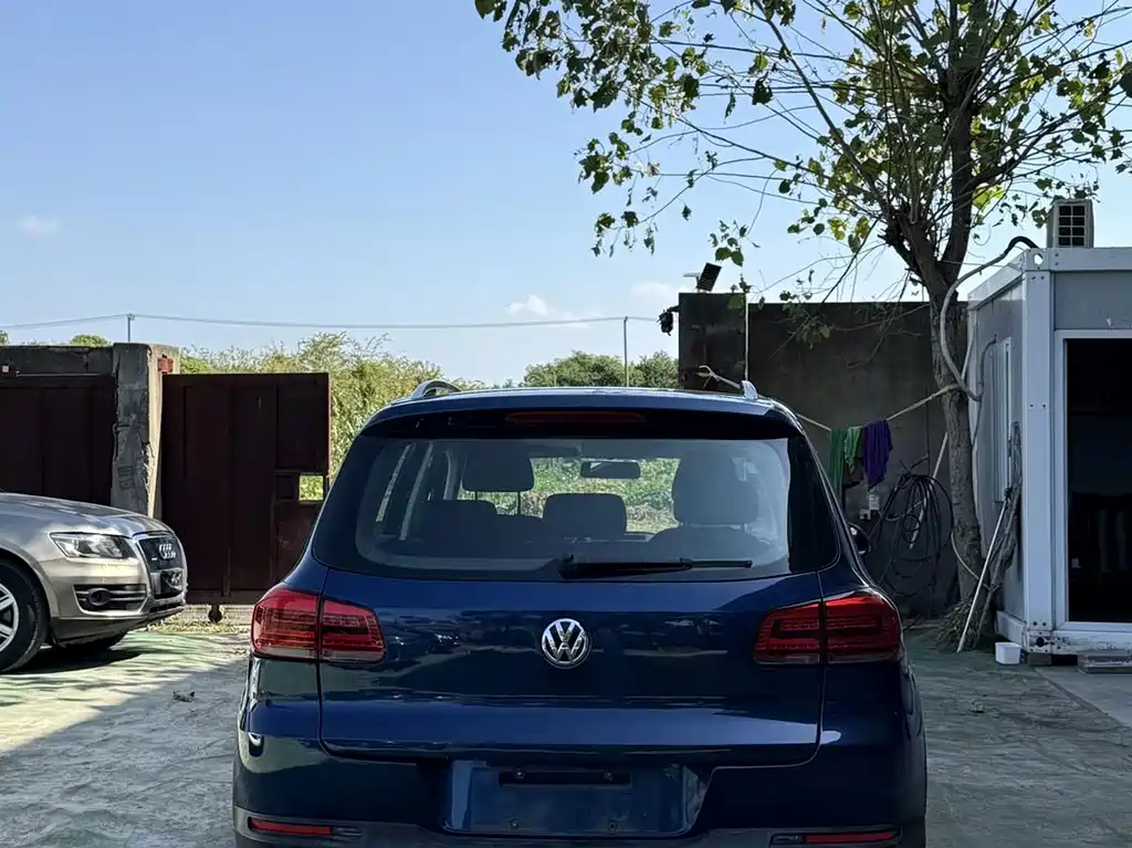 Volkswagen Tiguan — миниатюра 14