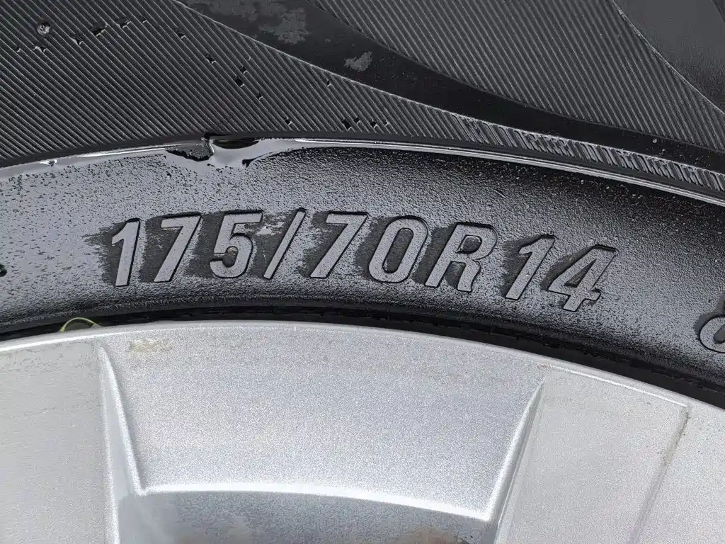 Volkswagen Santana — миниатюра 24
