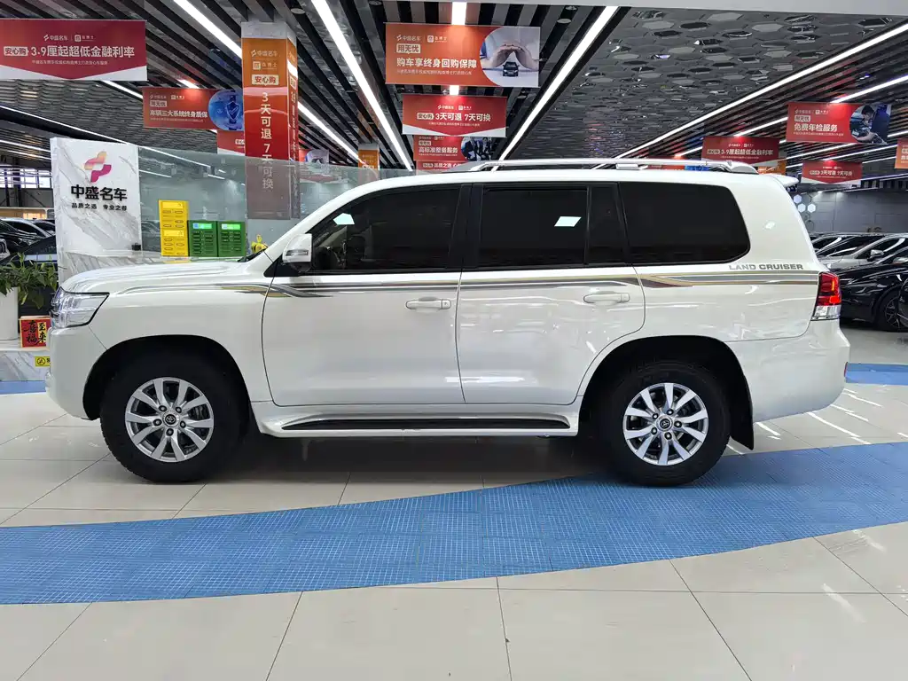 Toyota Land Cruiser 2019 4.6L