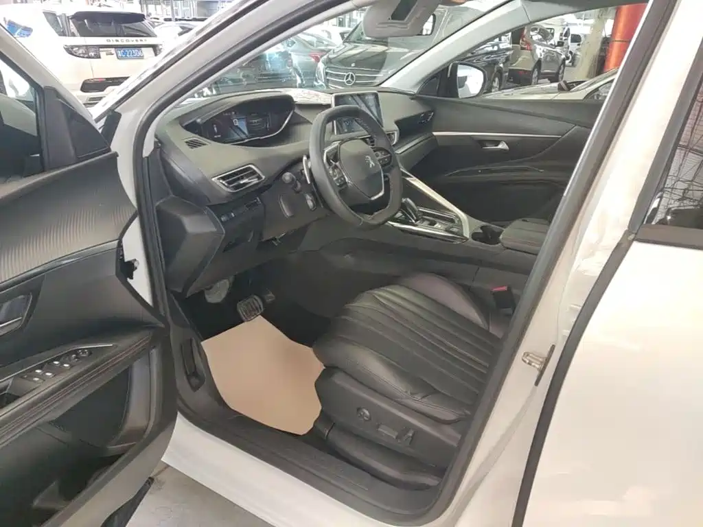 Peugeot 5008 — миниатюра 16
