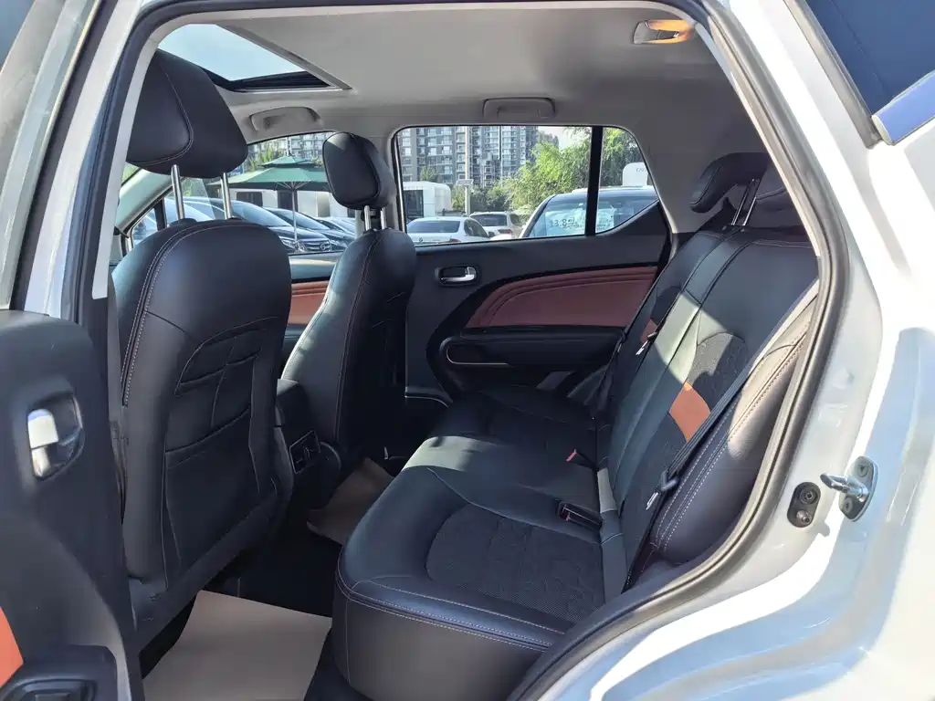 Aion Trumpchi GE3 — миниатюра 11