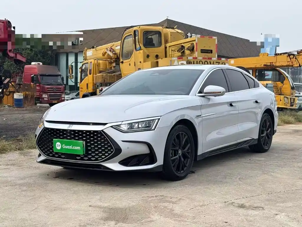 BYD Han — миниатюра 2