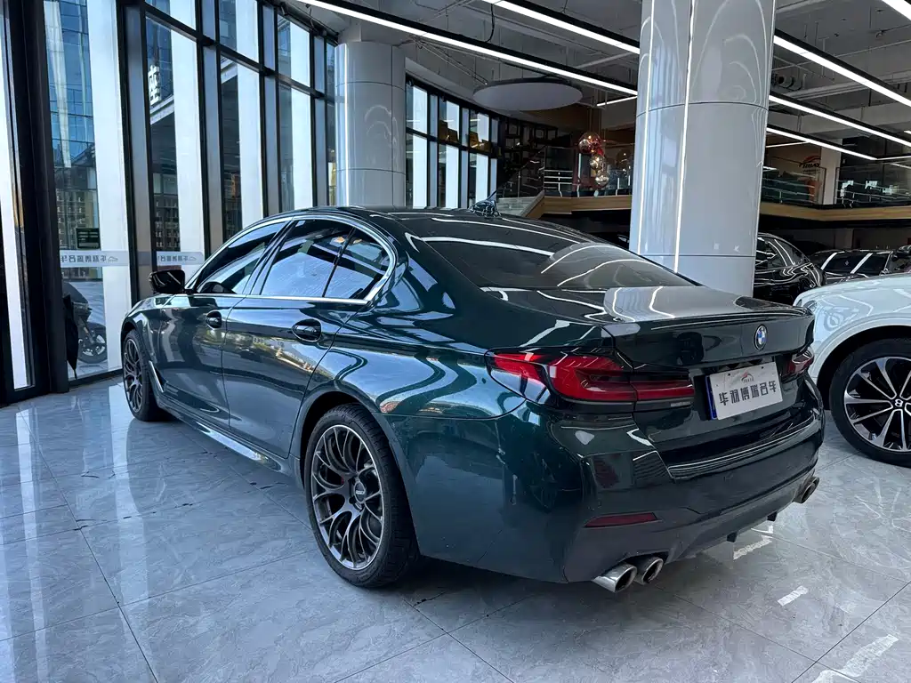 BMW 5 Series (Import) — миниатюра 14