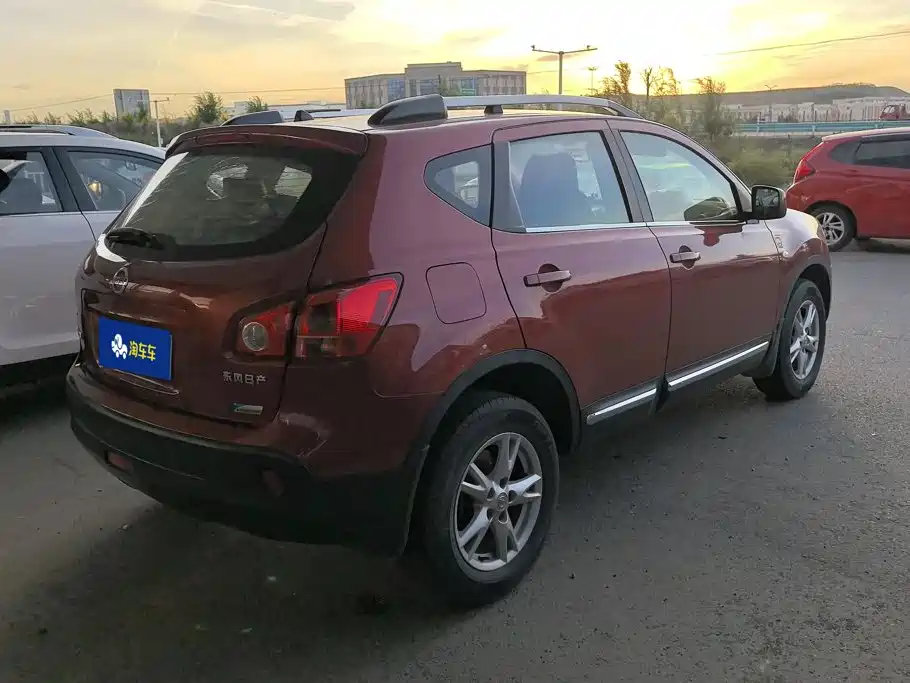 Nissan Qashqai — миниатюра 3