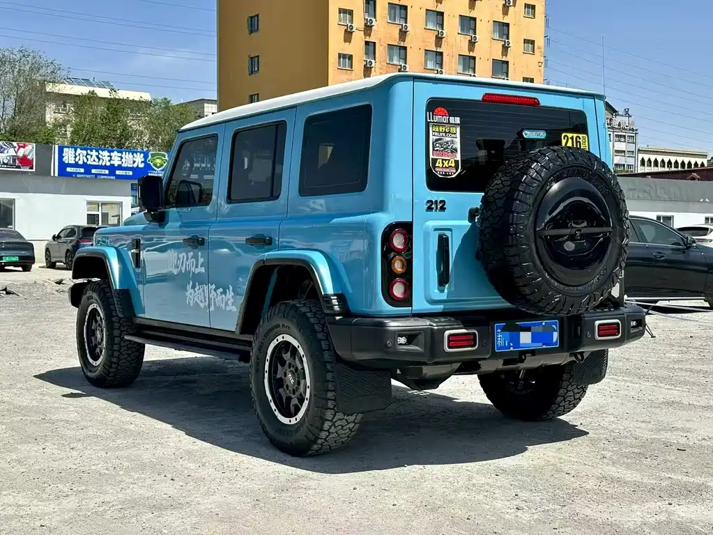 212 T01 2025 2.0T