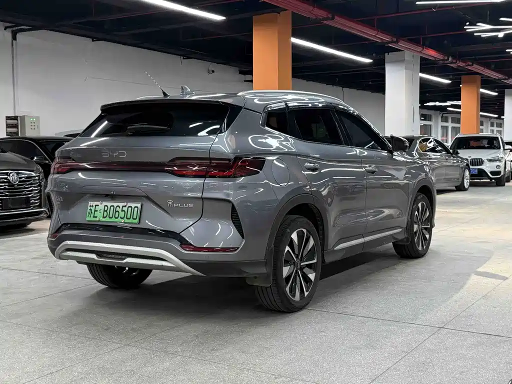 BYD PLUS New Energy — миниатюра 3