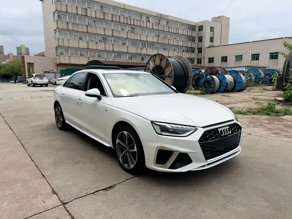 Audi A4L — миниатюра 3