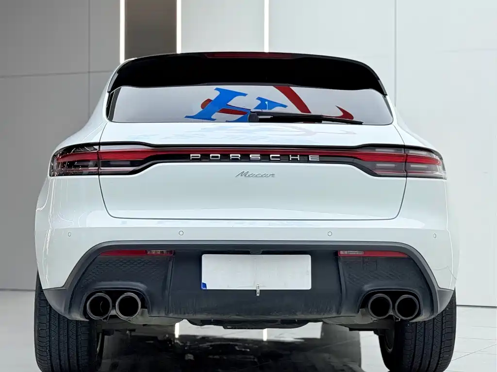 Porsche Macan — миниатюра 17