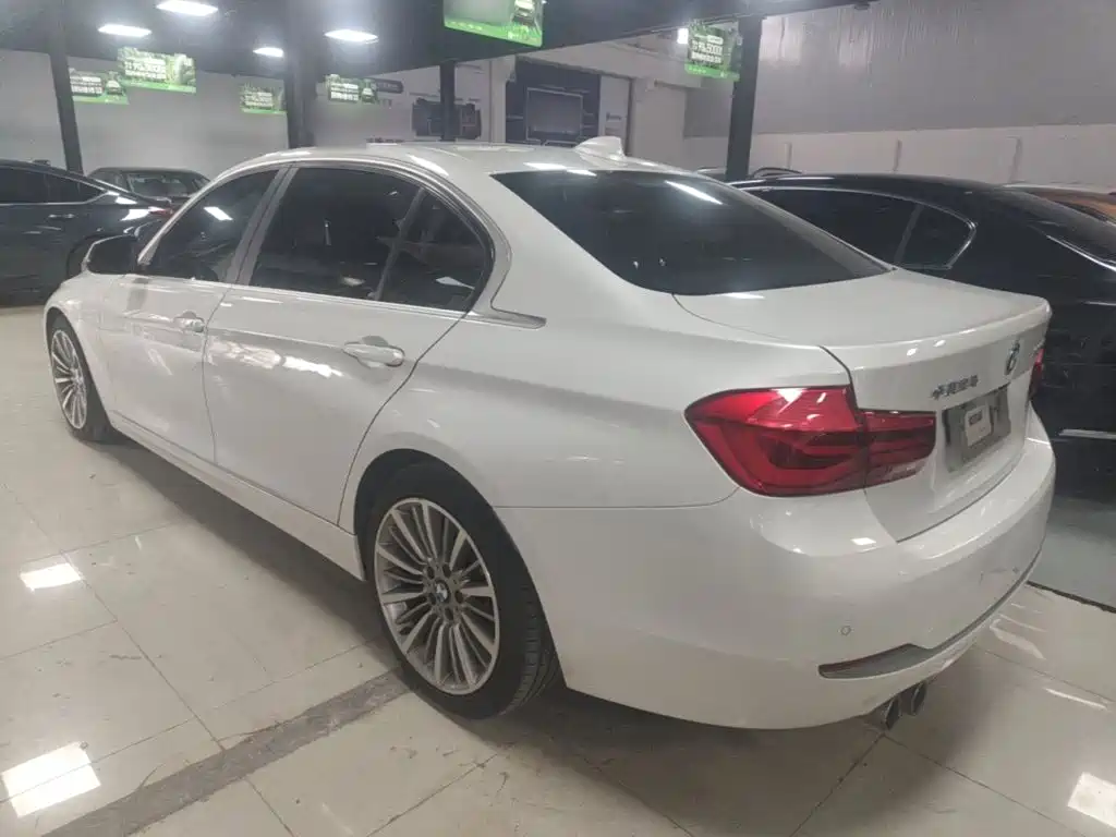 BMW 3 Series — миниатюра 5
