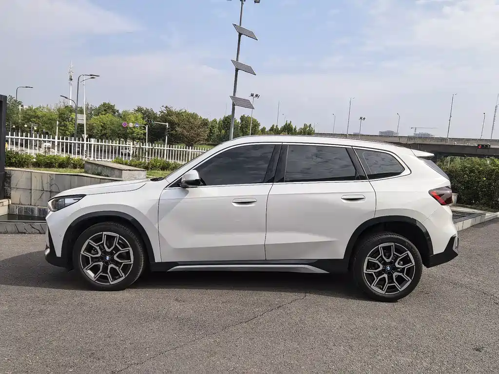 BMW X1 — миниатюра 4