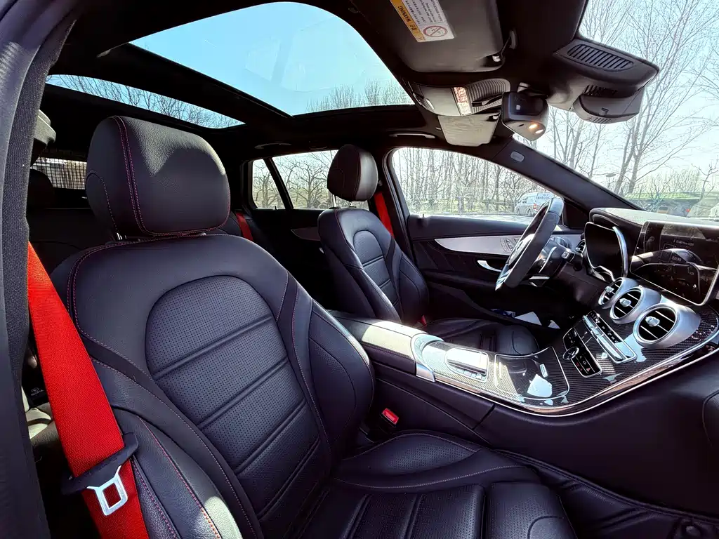 MERCEDES-BENZ C CLASS AMG