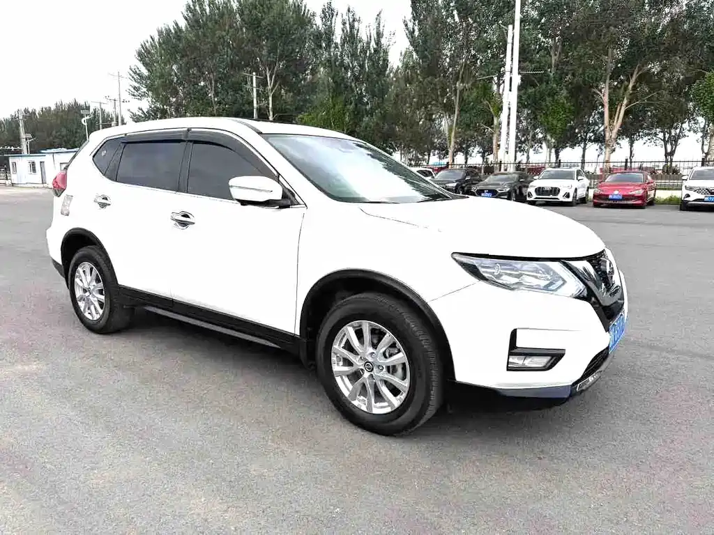 Nissan X-Trail — миниатюра 2