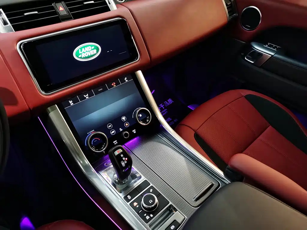 Land Rover Range Rover Sport 2020 3.0 L6 HSE DYNAMIC
