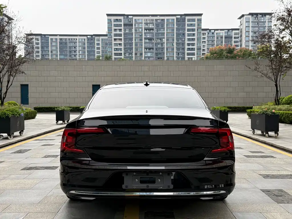 Volvo S90 — миниатюра 5
