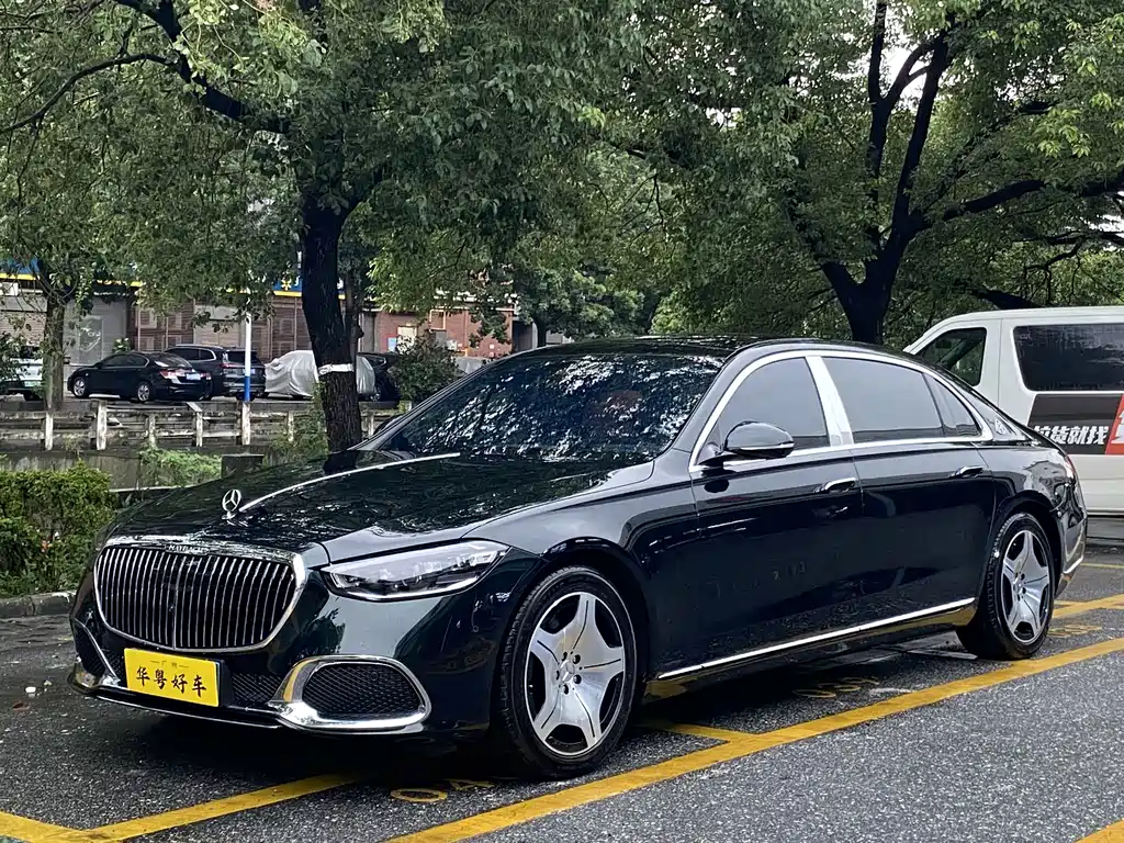 Mercedes-Benz S-Class 2023