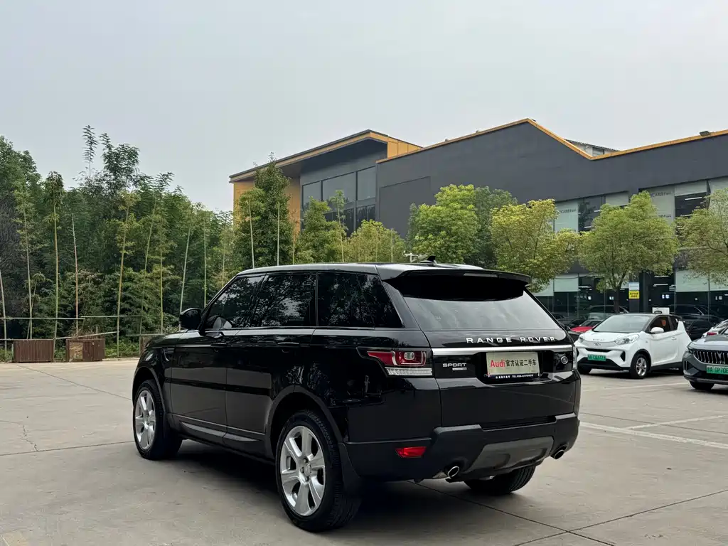 Land Rover Sport — миниатюра 6