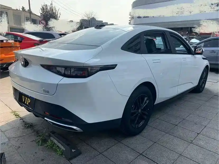 Changan Yida 2023 NE 1.5T GDI DCT Enjoy