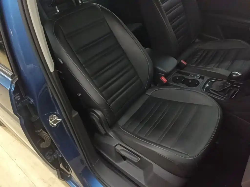 Volkswagen Touran — миниатюра 25