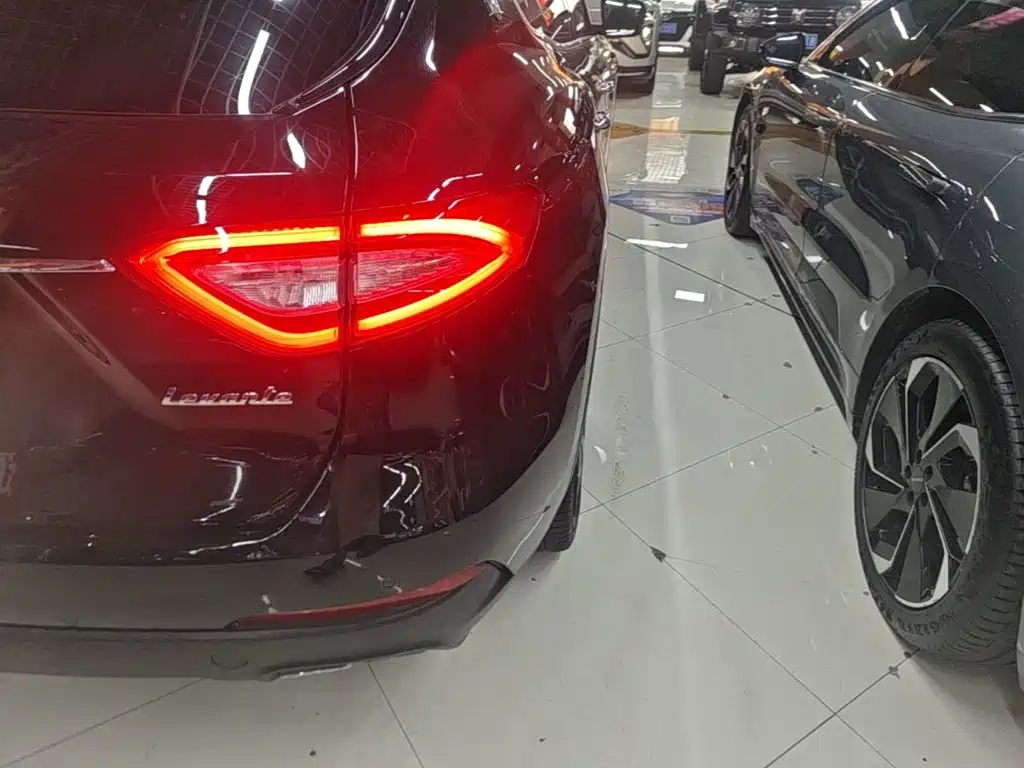 Maserati Levante — миниатюра 8