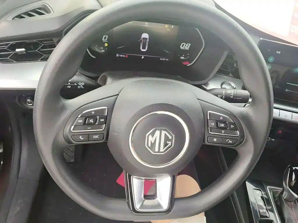 MG MG5 — миниатюра 11