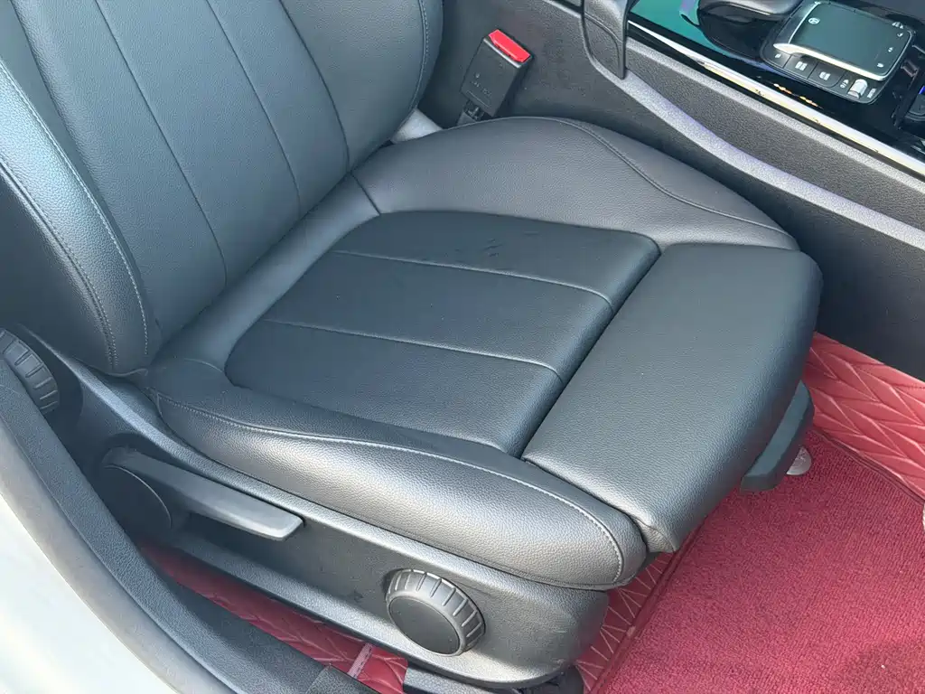Mercedes-Benz A-Class — миниатюра 10