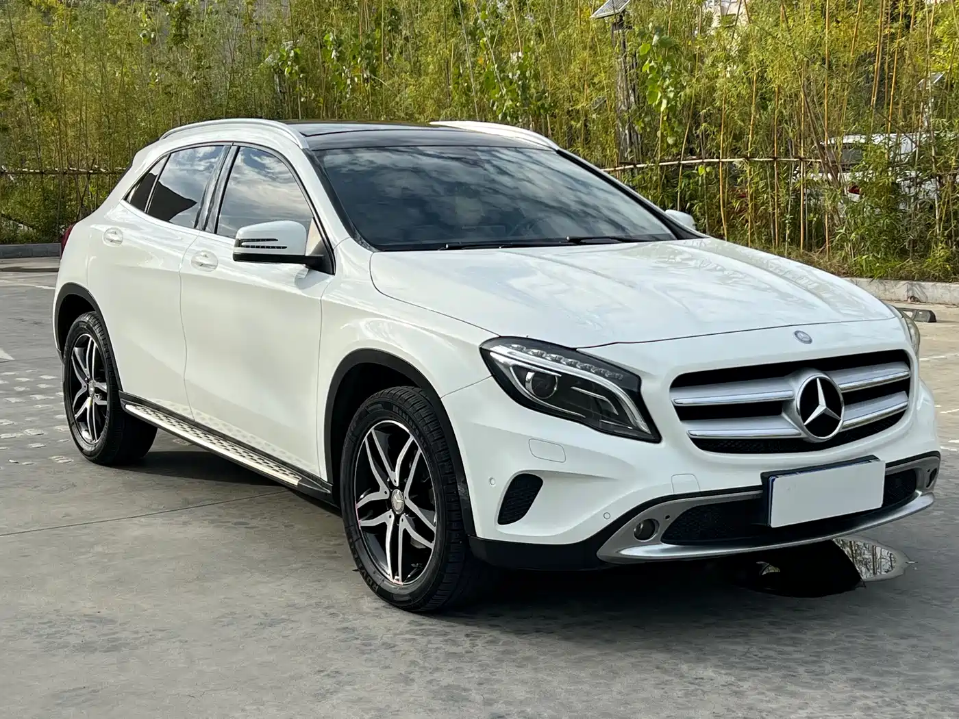 Mercedes-Benz GLA