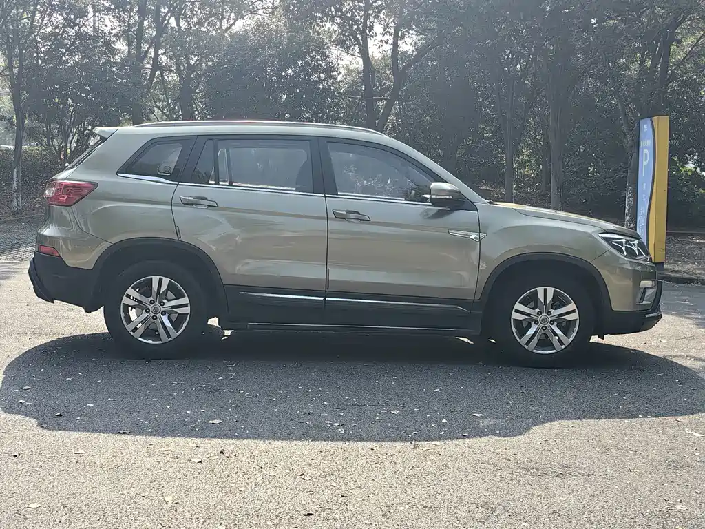 Changan CS75 — миниатюра 13
