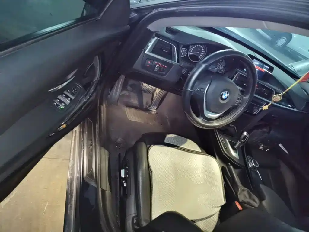 BMW 3 Series GT — миниатюра 16