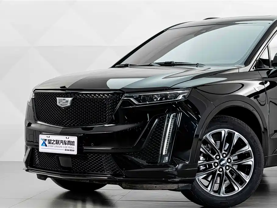 Cadillac XT6 2025 2.0T мест Luxury Executive