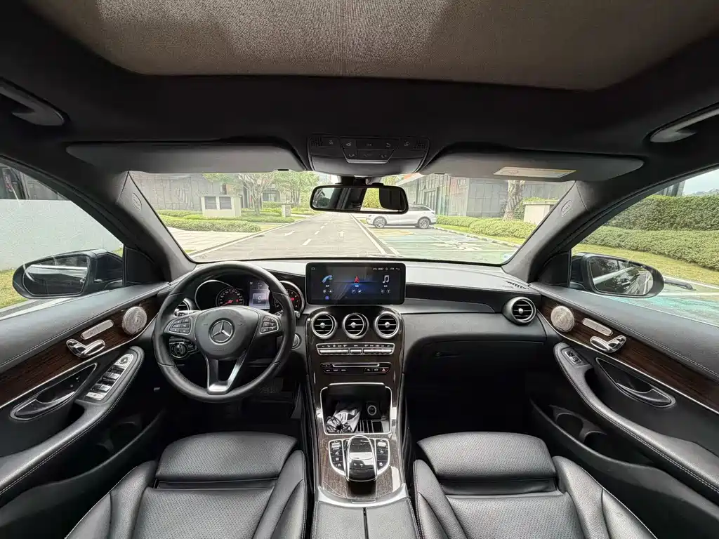 Mercedes-Benz GLC — миниатюра 5