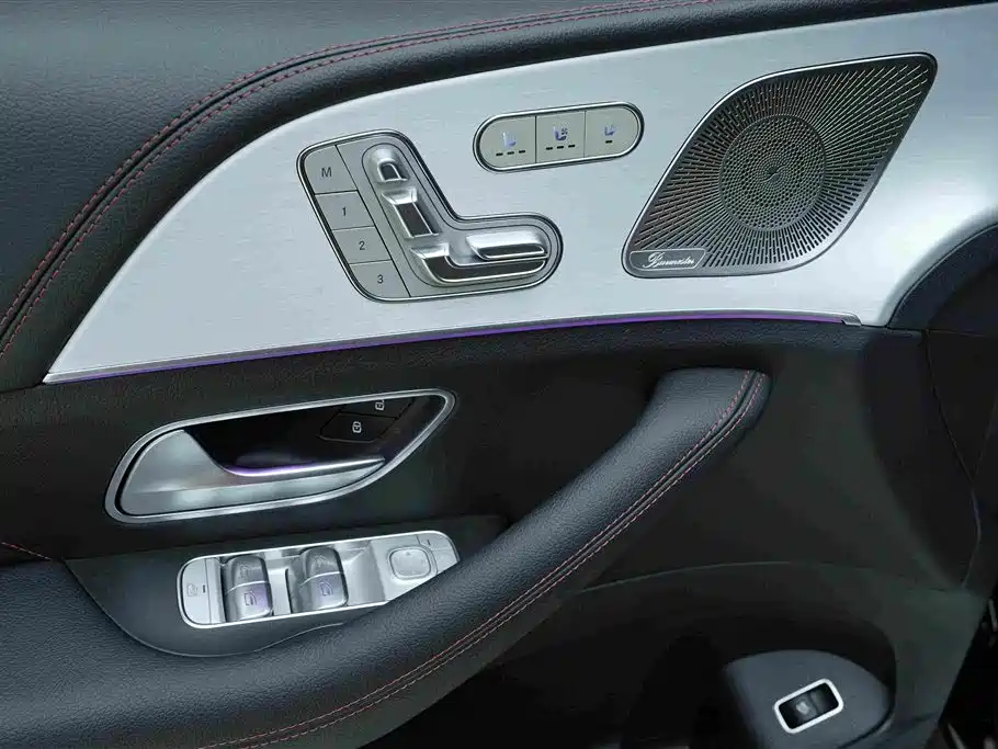 Mercedes-Benz GLE AMG — миниатюра 15