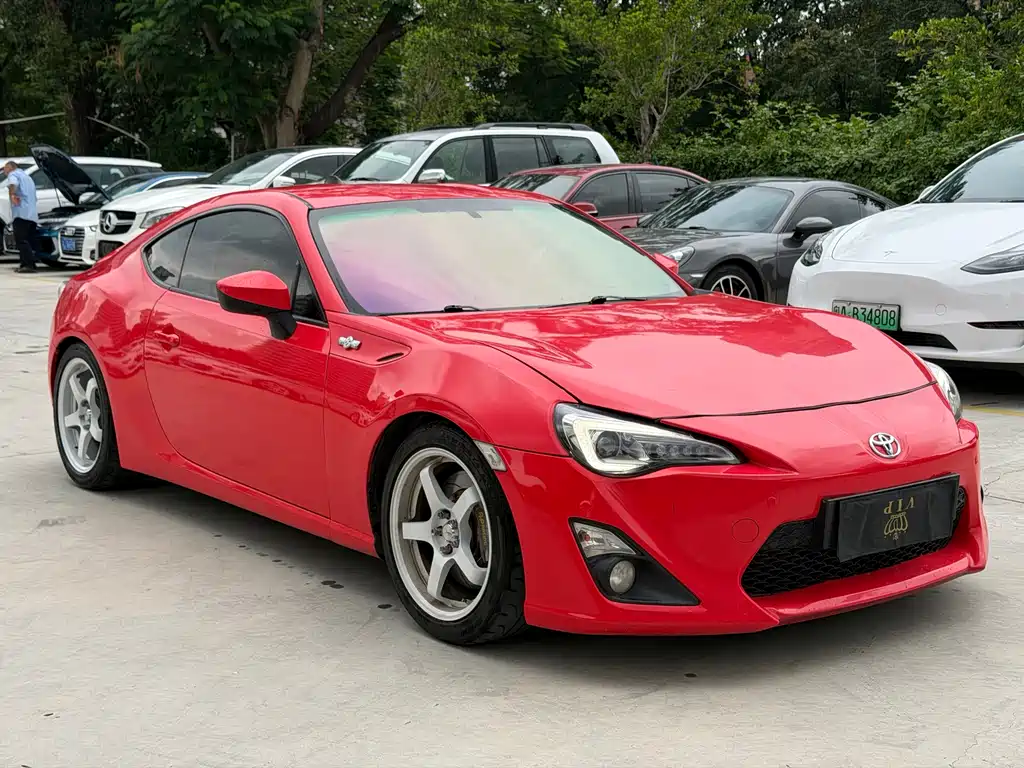 Toyota 86 — миниатюра 3