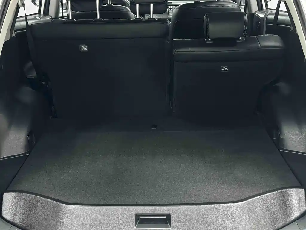 Toyota RAV4 — миниатюра 12